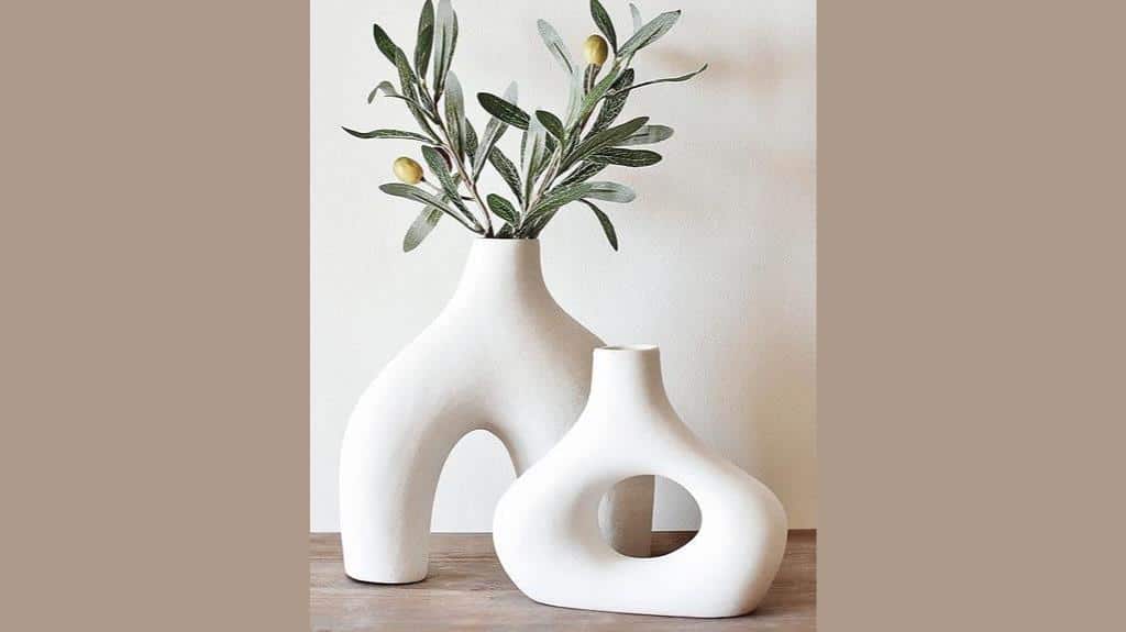 stylish ceramic donut vase